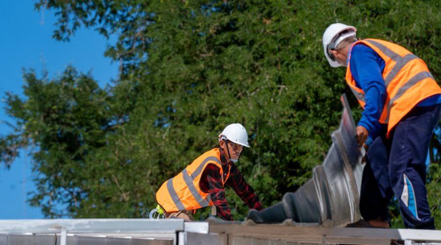 Roof maintenance in Clam Gulch, AK